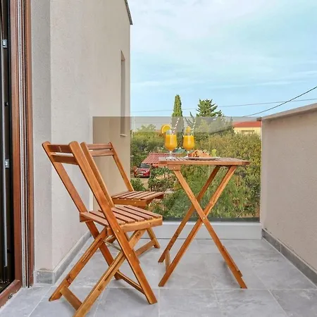 Family Friendly House With A Swimming Pool Debeljak, Zadar - 21383 * Sukosan