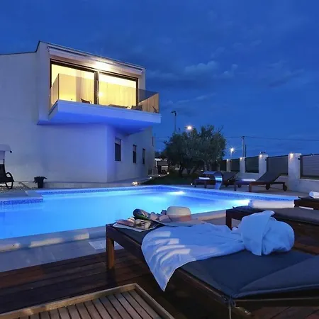 Family Friendly House With A Swimming Pool Debeljak, Zadar - 21383 * Sukošan