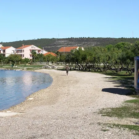 Vakantiehuis Family Friendly House With A Swimming Pool Debeljak, Zadar - 21383