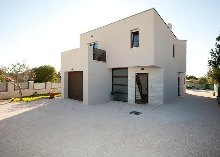 Family Friendly House With A Swimming Pool Debeljak, Zadar - 21383 *