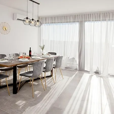 Family Friendly House With A Swimming Pool Debeljak, Zadar - 21383 Hébergement de vacances *
