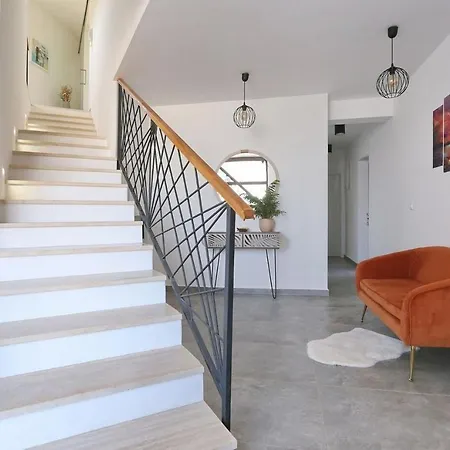 Hébergement de vacances Family Friendly House With A Swimming Pool Debeljak, Zadar - 21383